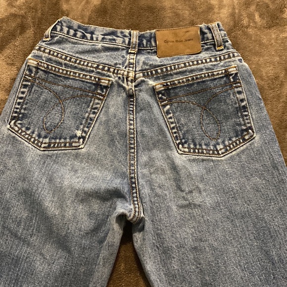 #momjeans #highwaist #calvinklein #vintage - Picture 2 of 3